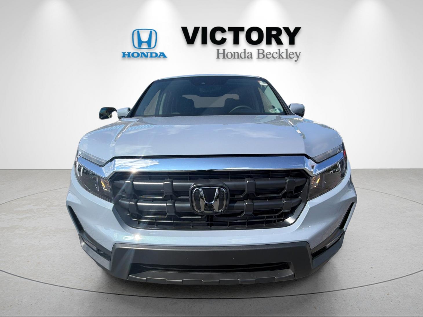 New 2026 Sonic Gray Pearl Honda RTL image 8
