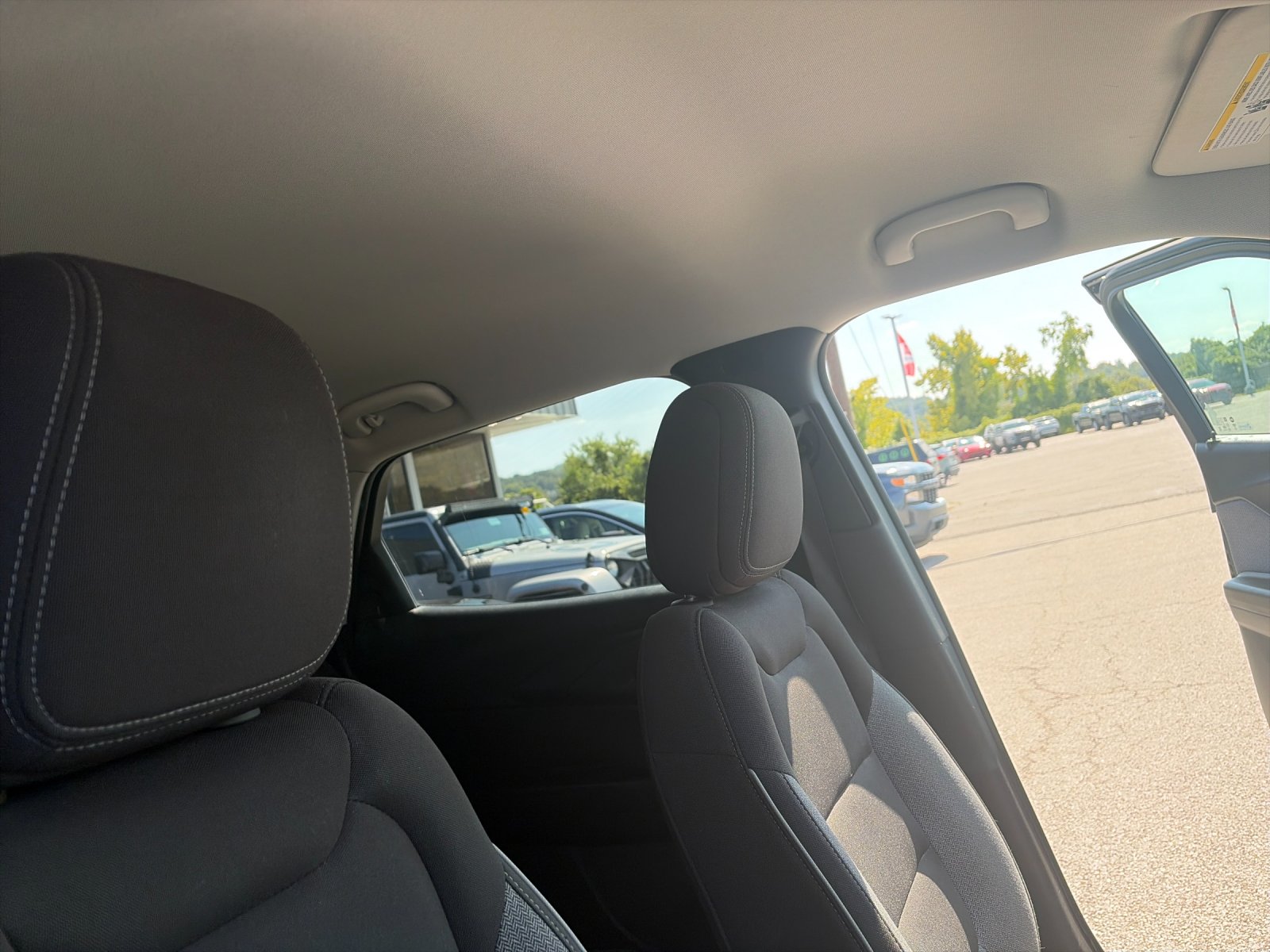 Photo 18
