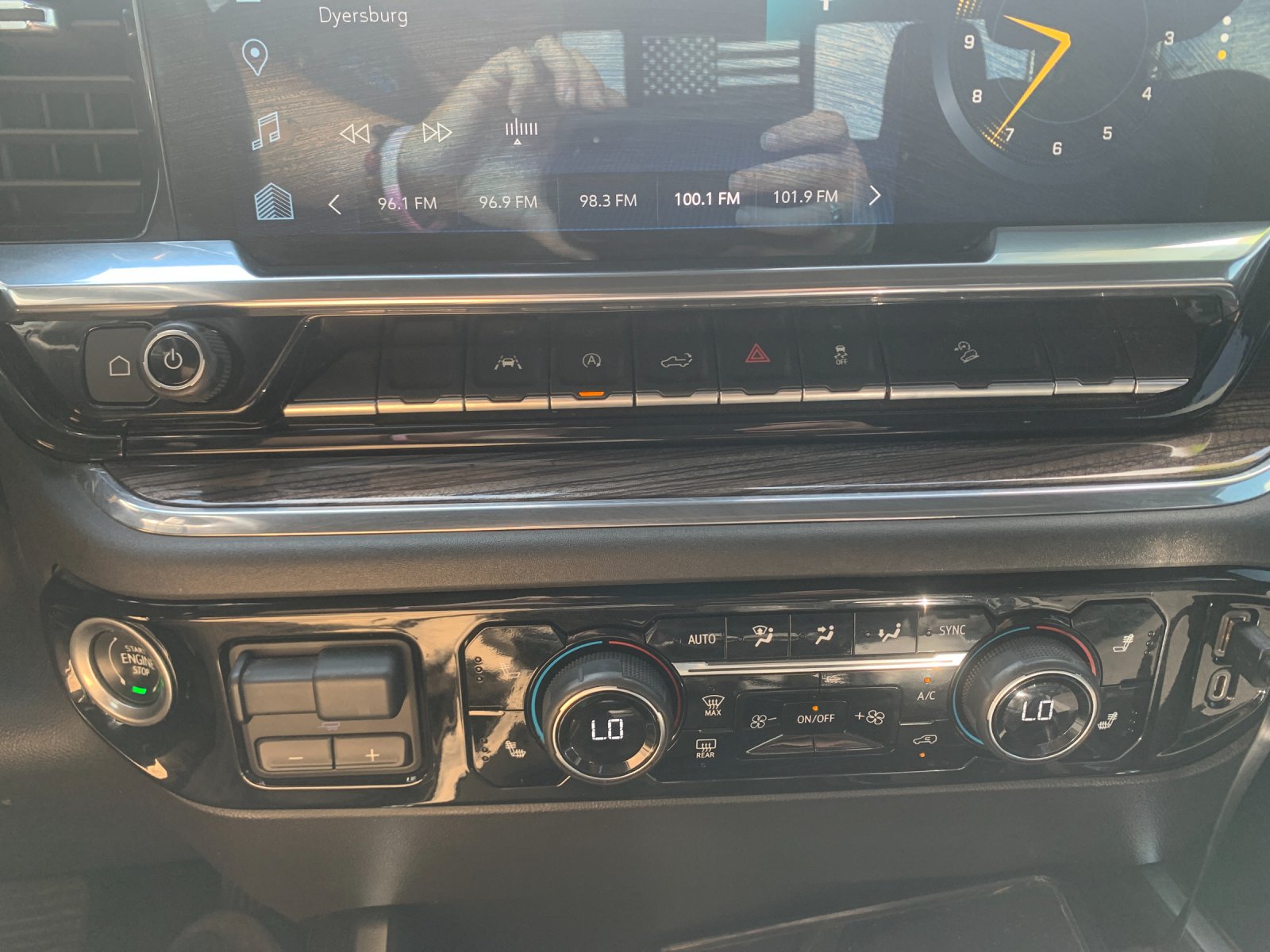 Used 2022 White Chevrolet LT Trail Boss image 23