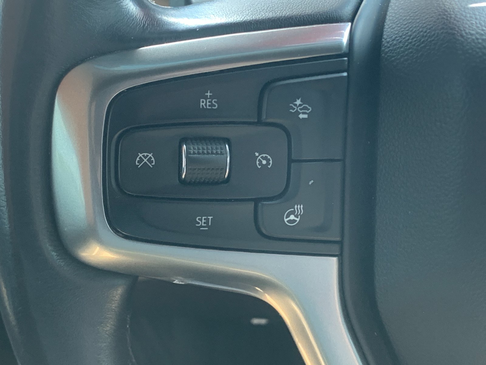 Used 2022 White Chevrolet LT Trail Boss image 27