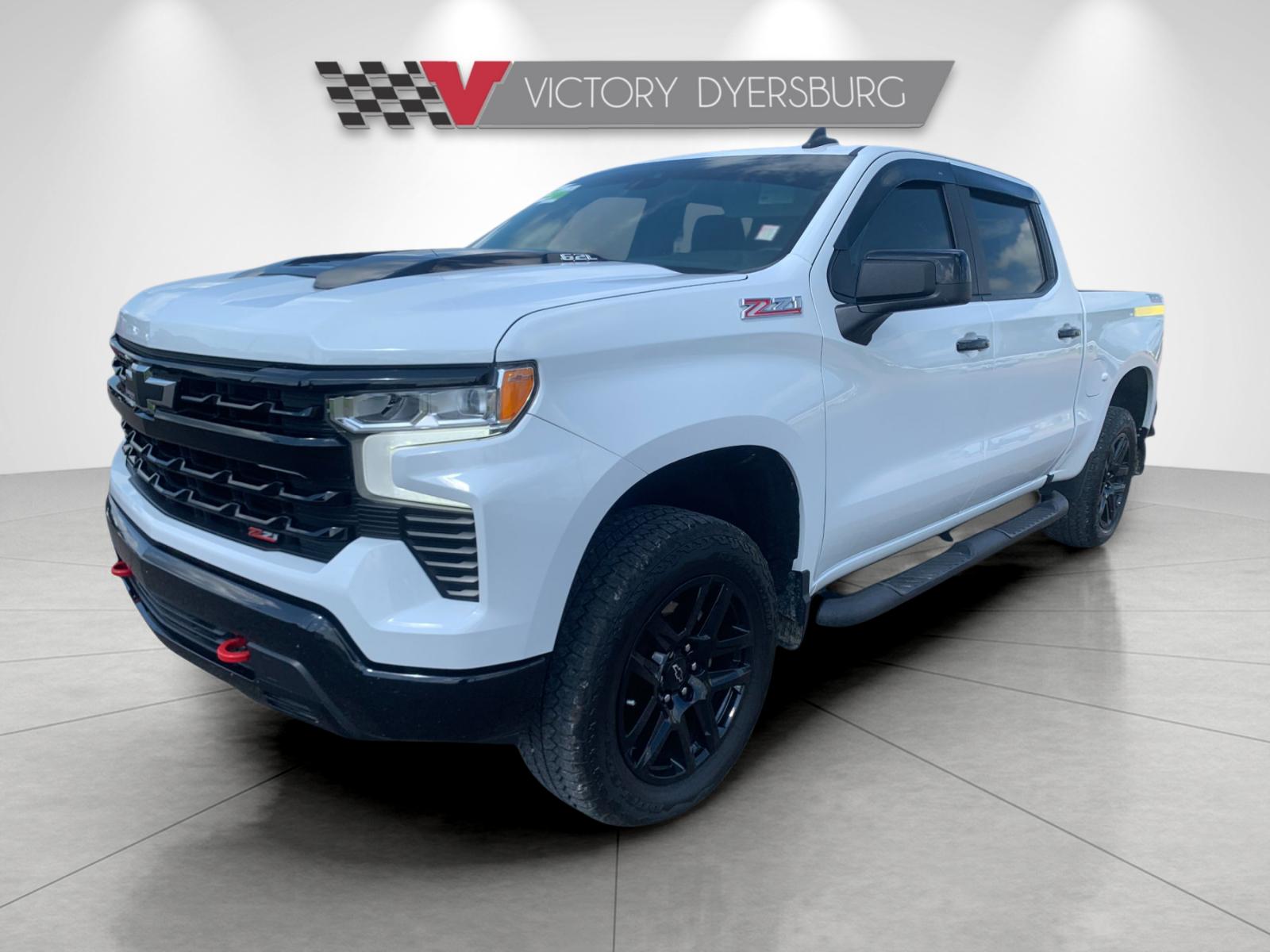 Used 2022 White Chevrolet LT Trail Boss image 8
