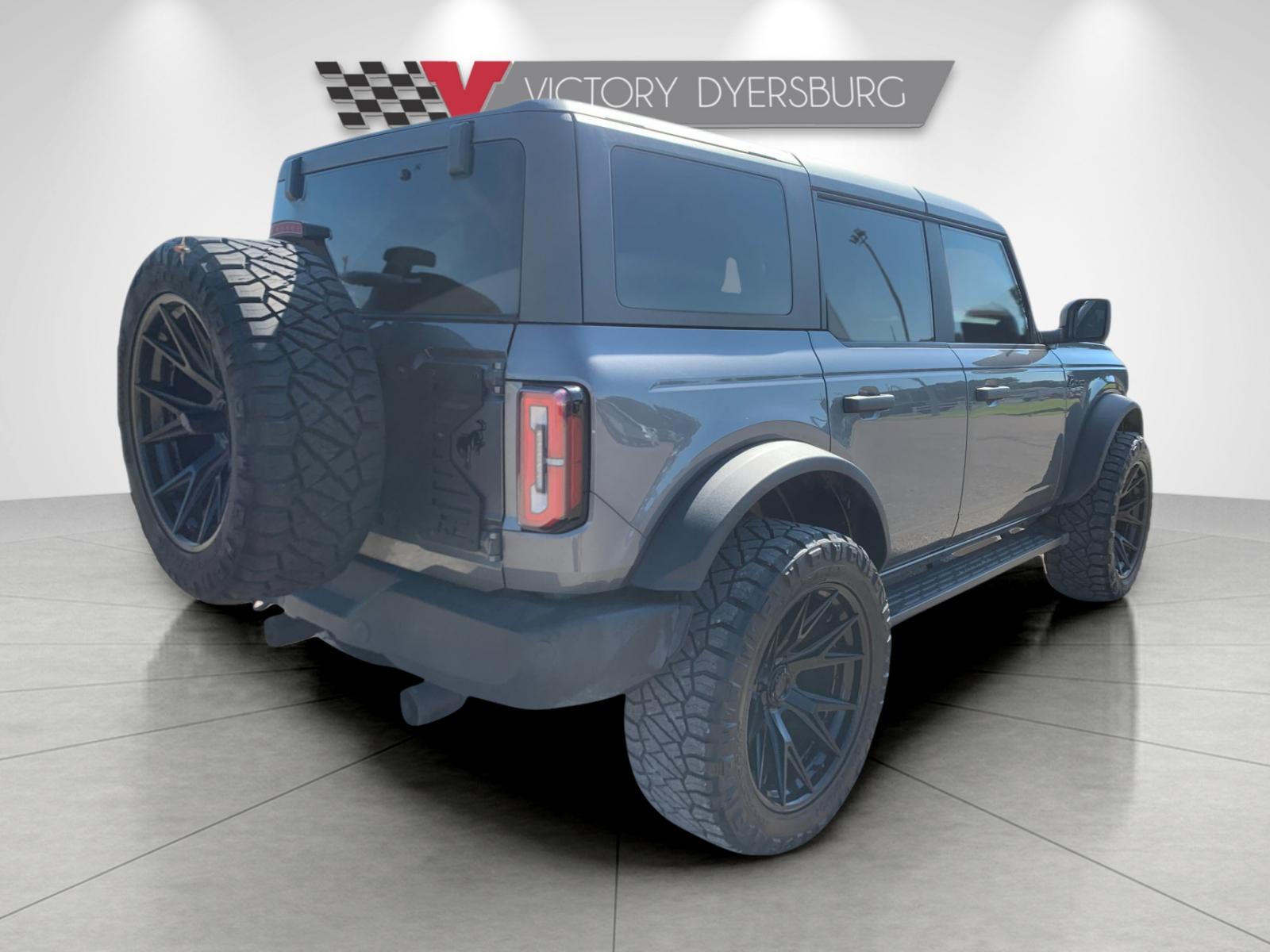 Used 2024 Gray Ford Wildtrak image 4