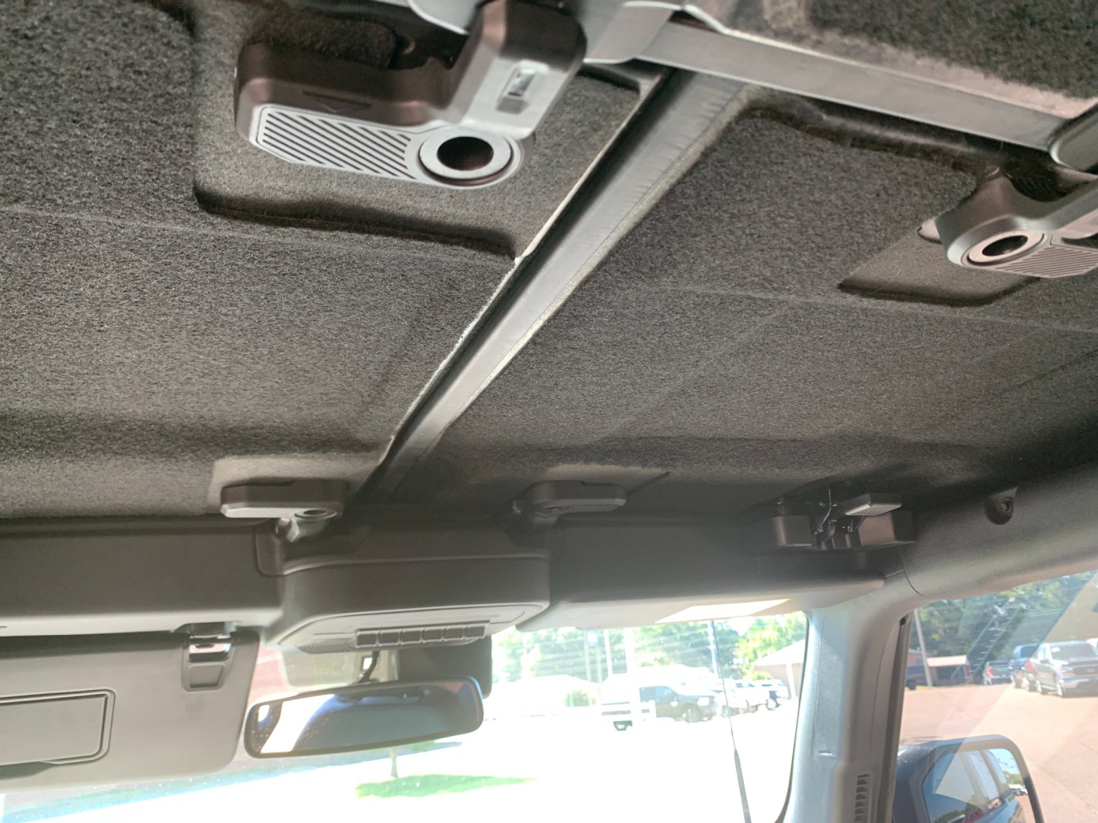Used 2024 Gray Ford Wildtrak image 20