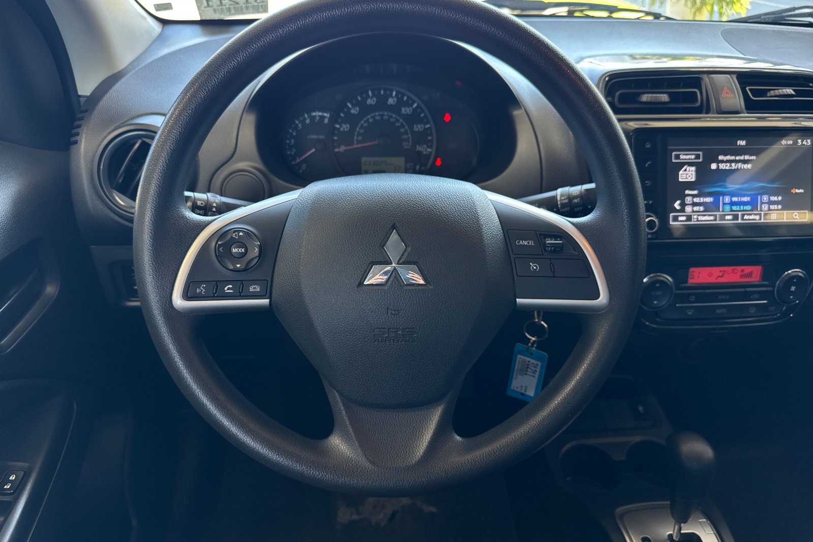 Used 2024 Jet Black Metallic Mitsubishi ES image 14