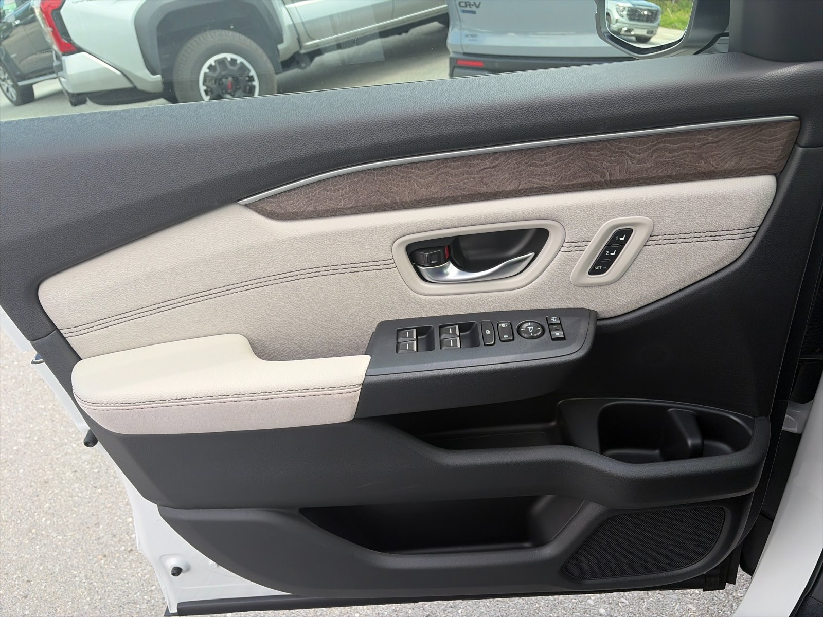 New 2026 Platinum White Pearl Honda AWD Elite image 12