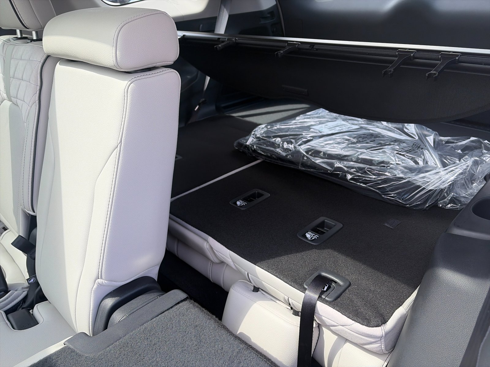 New 2026 Platinum White Pearl Honda AWD Elite image 18