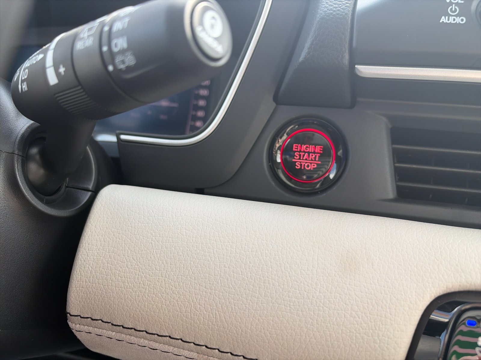 New 2026 Platinum White Pearl Honda AWD Elite image 29