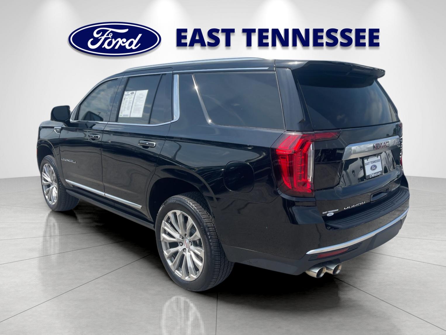 Used 2022 Black GMC Denali image 5