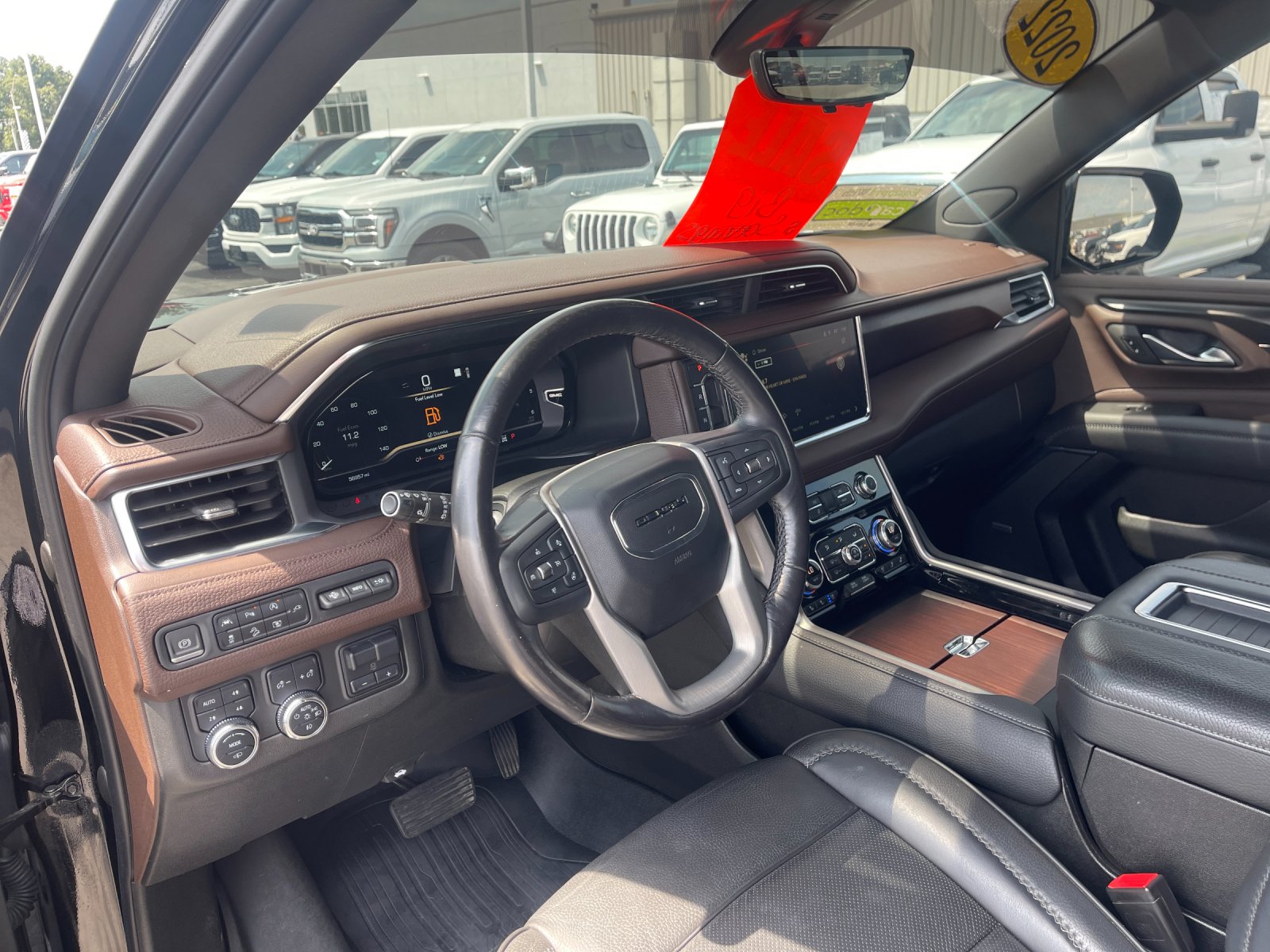 Used 2022 Black GMC Denali image 11