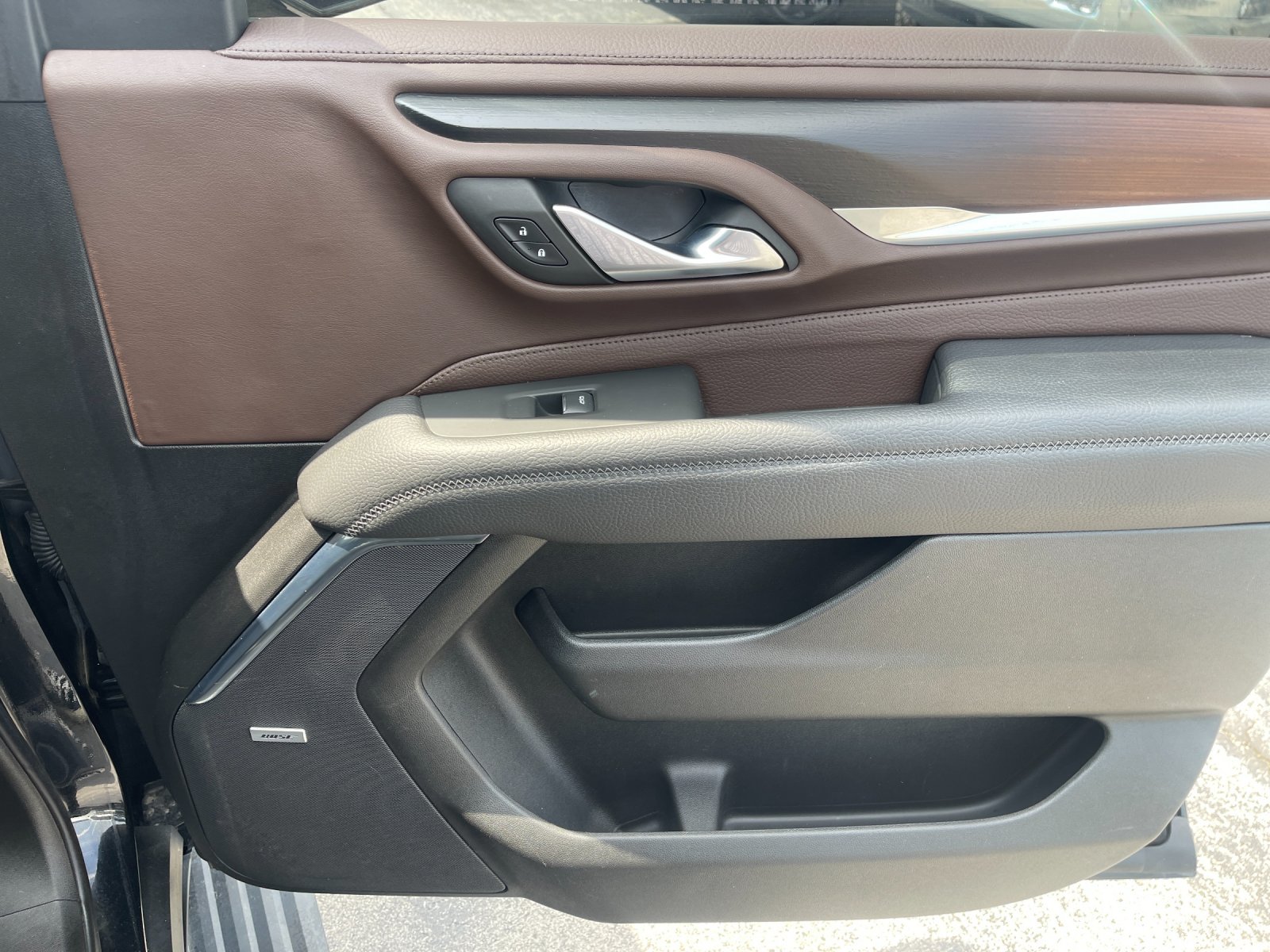 Used 2022 Black GMC Denali image 21