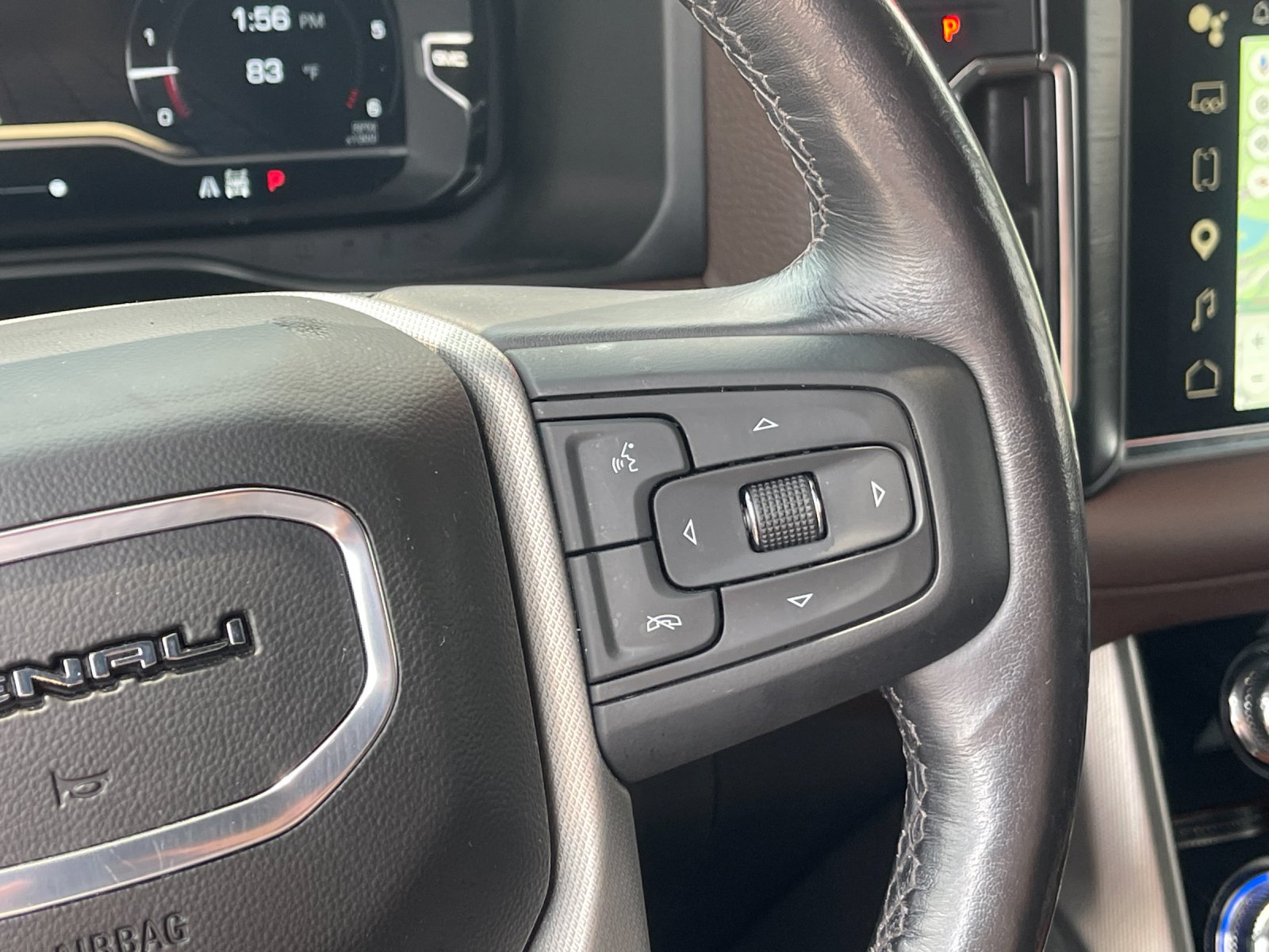Used 2022 Black GMC Denali image 30