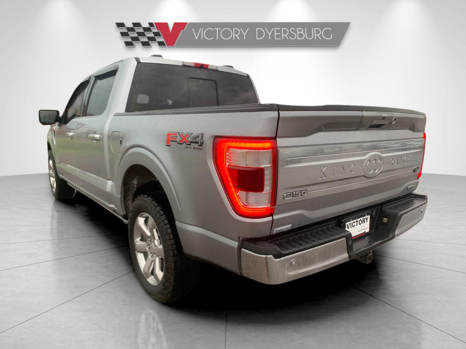 Used 2022 Silver Ford King Ranch image 6