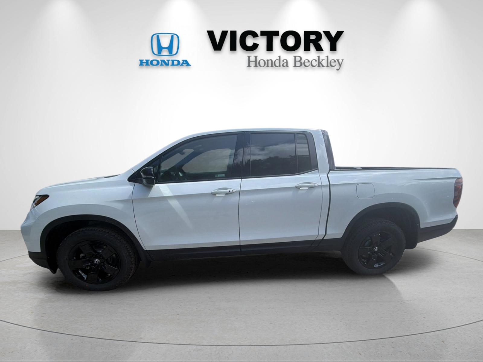 New 2026 Platinum White Pearl Honda Black Edition image 2