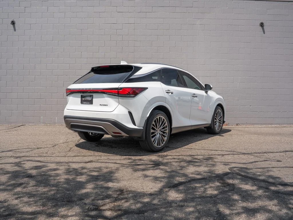 Used 2023 White Pearl Lexus 350 Luxury image 7