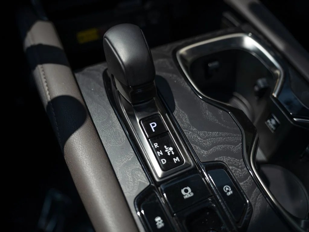 Used 2023 White Pearl Lexus 350 Luxury image 28