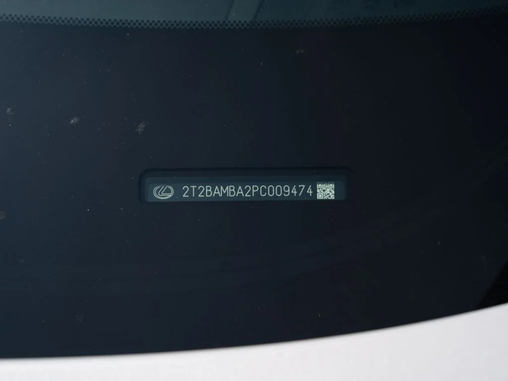 Used 2023 White Pearl Lexus 350 Luxury image 31