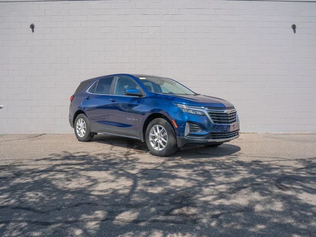 Used 2023 Blue Chevrolet LT image 9