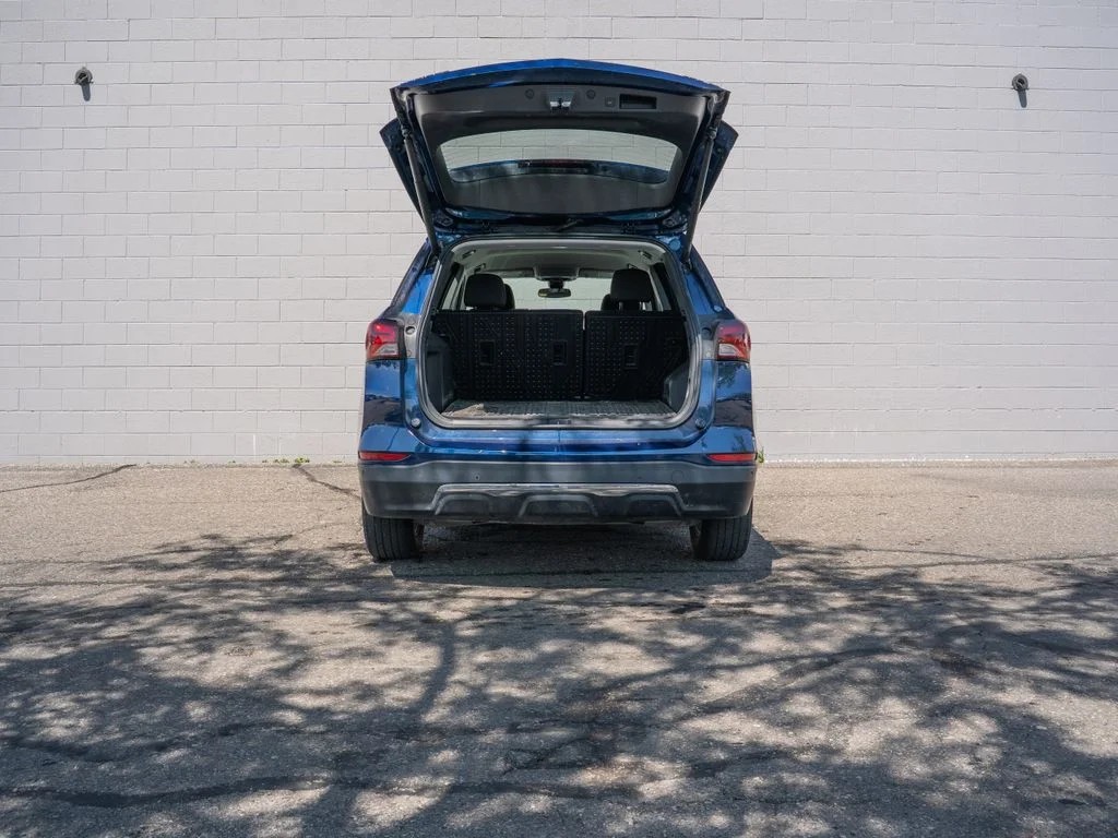 Used 2023 Blue Chevrolet LT image 14