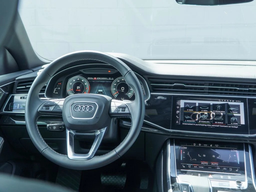 Used 2026 Glacier White Audi 55 Premium Plus image 22