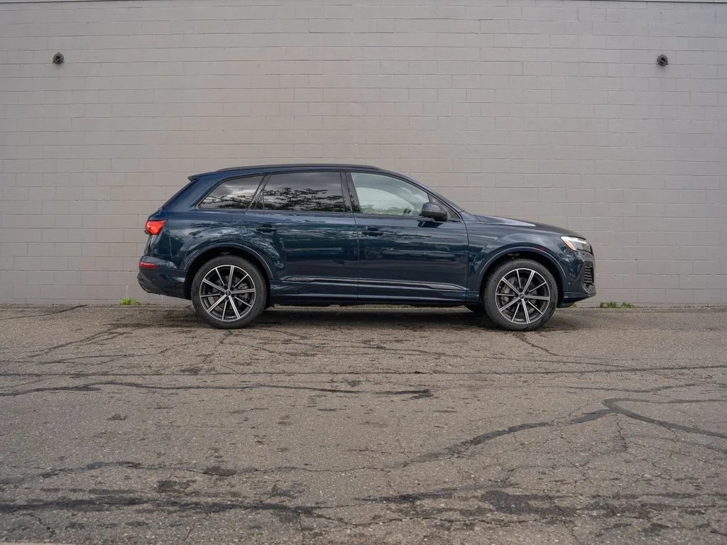 Used 2025 Blue Metallic Audi 45 Premium Plus image 8