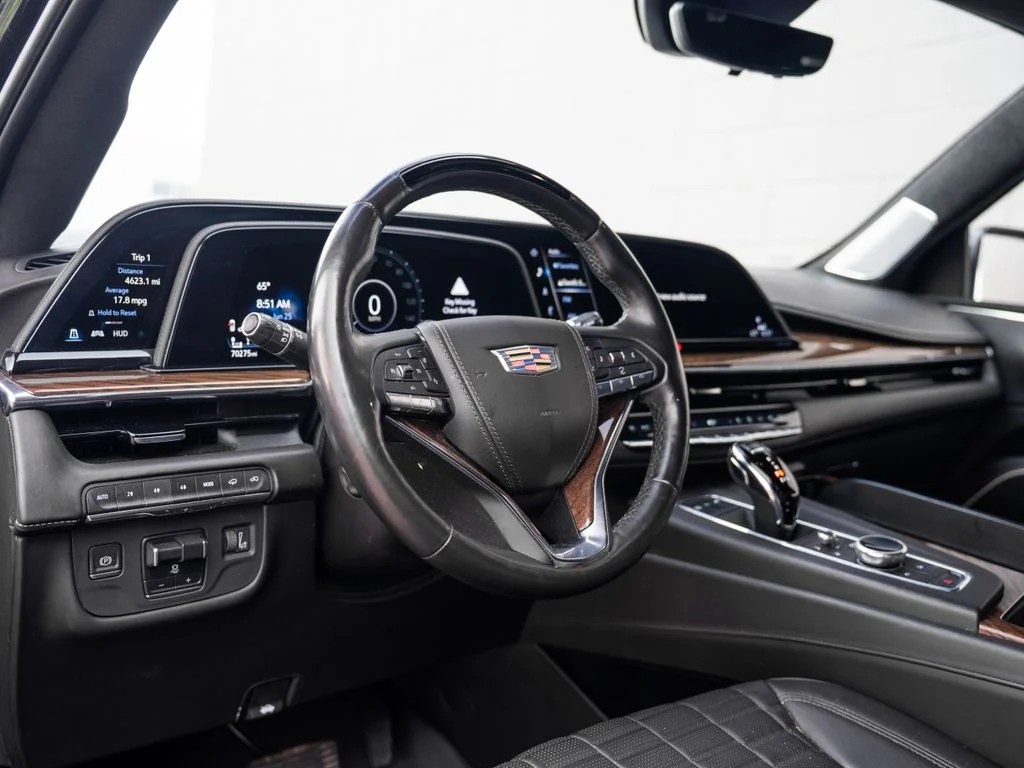 Used 2023 Black Raven Cadillac Sport Platinum image 4
