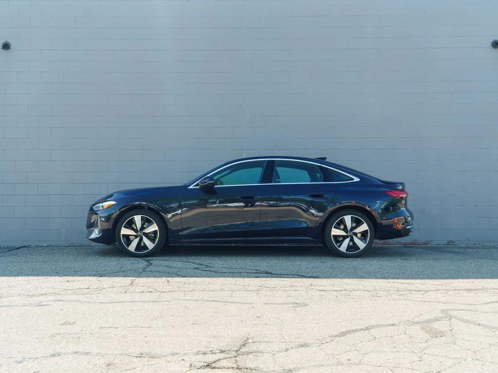 Used 2025 Blue Metallic Audi 2.0T Premium image 2