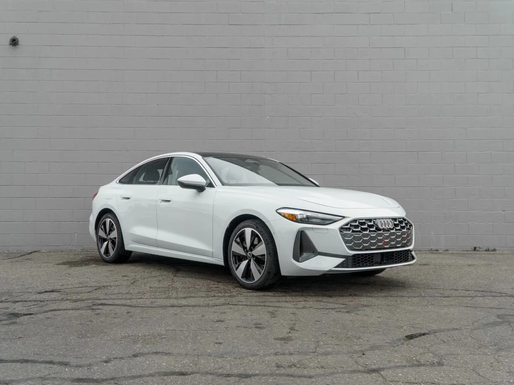 Used 2025 Glacier White Audi 2.0T Premium image 9