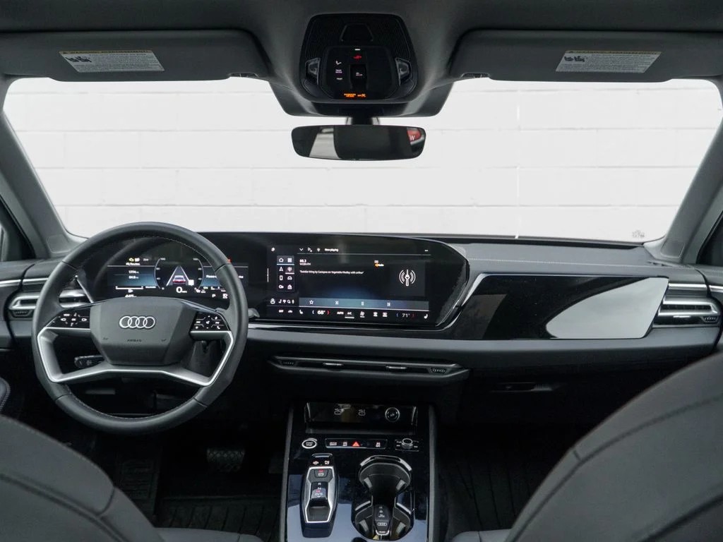 Used 2025 Glacier White Audi 2.0T Premium image 21