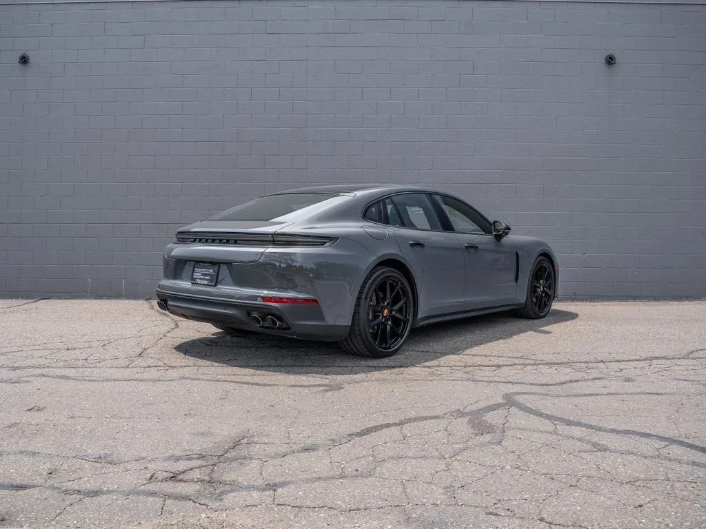 Used 2025 Slate Gray Neo Porsche 4 image 7
