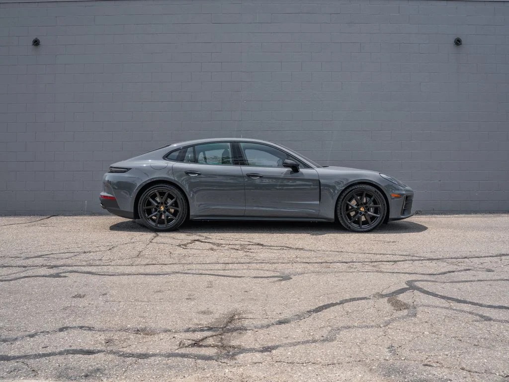 Used 2025 Slate Gray Neo Porsche 4 image 8