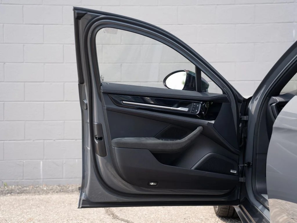 Used 2025 Slate Gray Neo Porsche 4 image 15