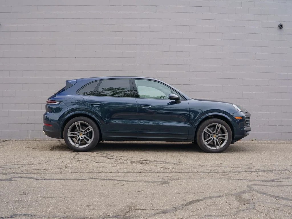 Used 2024 Algarve Blue Metallic Porsche Base image 8