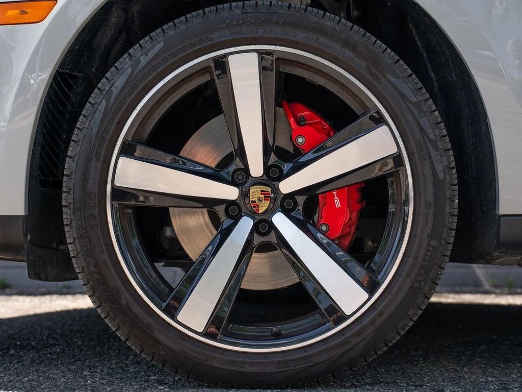 Used 2026 Chalk Porsche S image 12