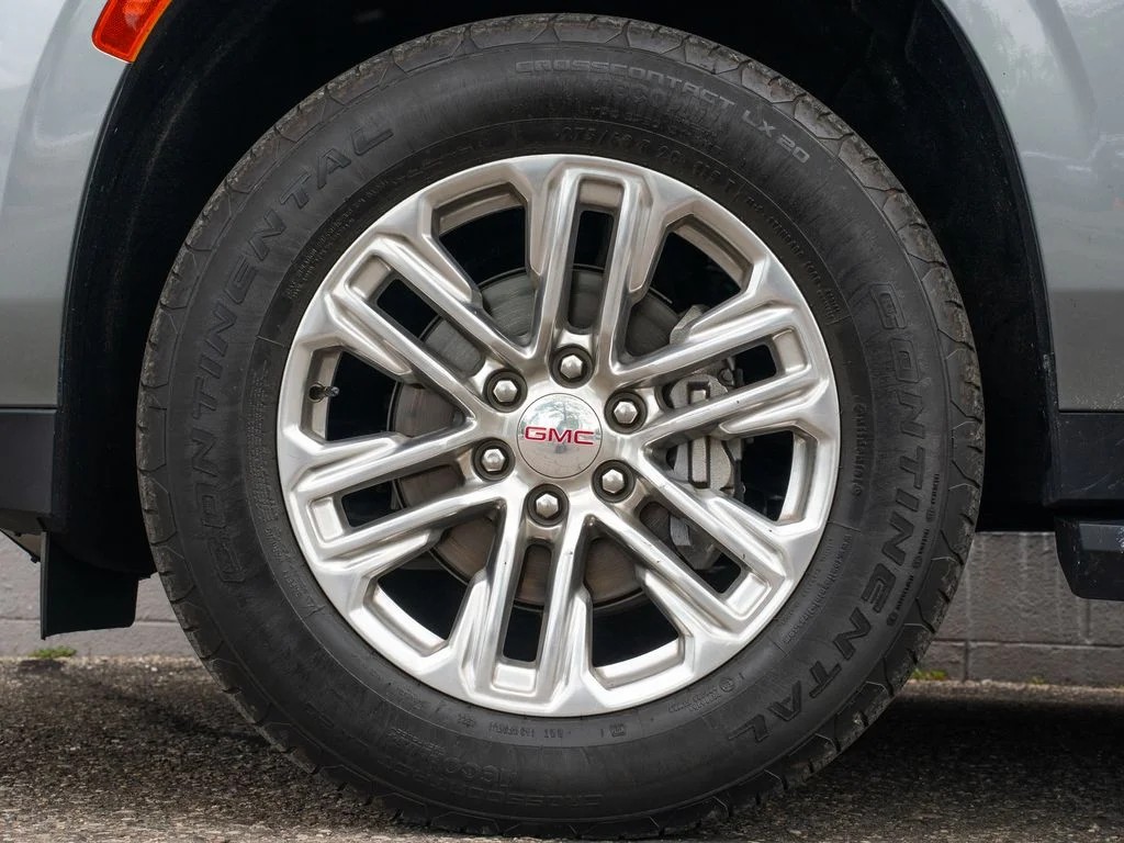 Used 2023 Sterling Metallic GMC SLT image 12