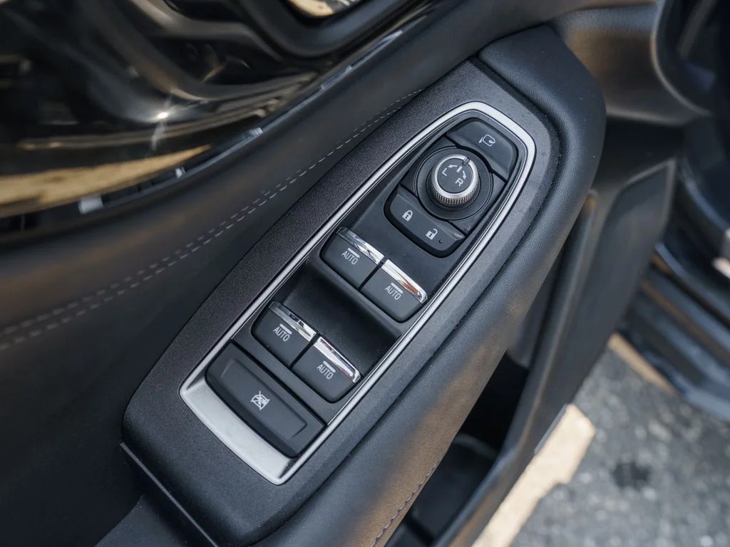 Used 2025 Crystal Black Silica Subaru Touring XT image 16