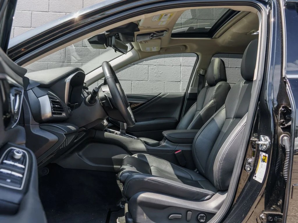 Used 2025 Crystal Black Silica Subaru Touring XT image 17