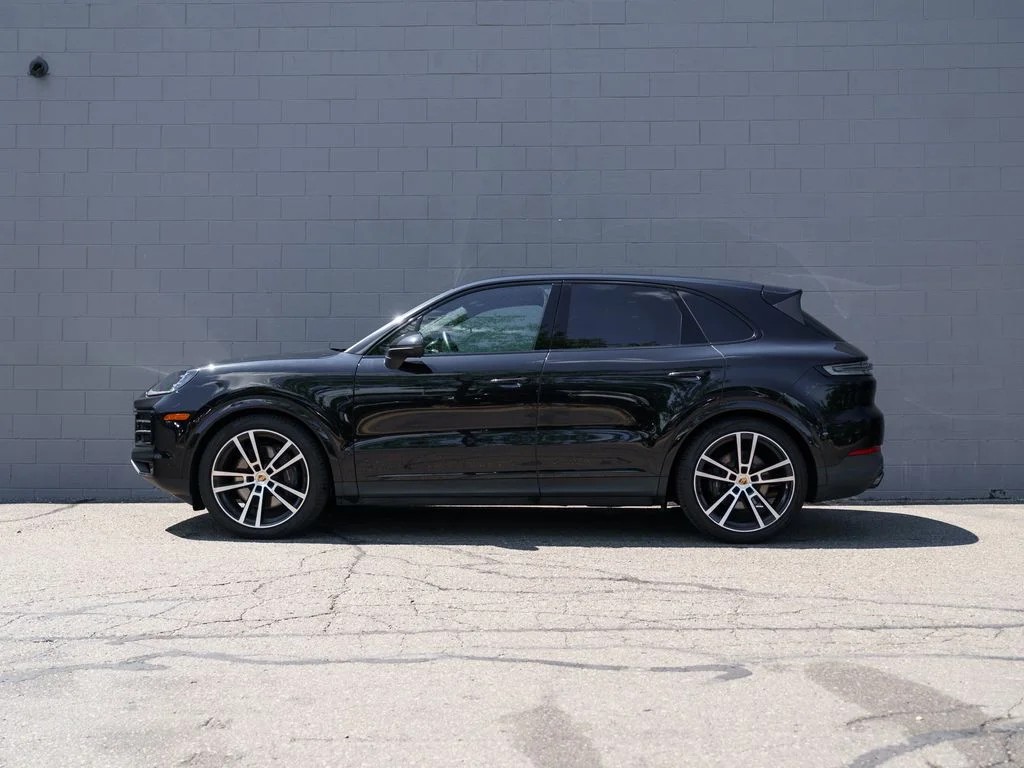 Used 2025 Chromite Black Metallic Porsche Base image 2
