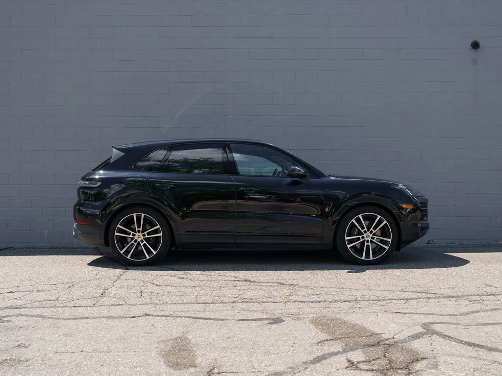 Used 2025 Chromite Black Metallic Porsche Base image 8