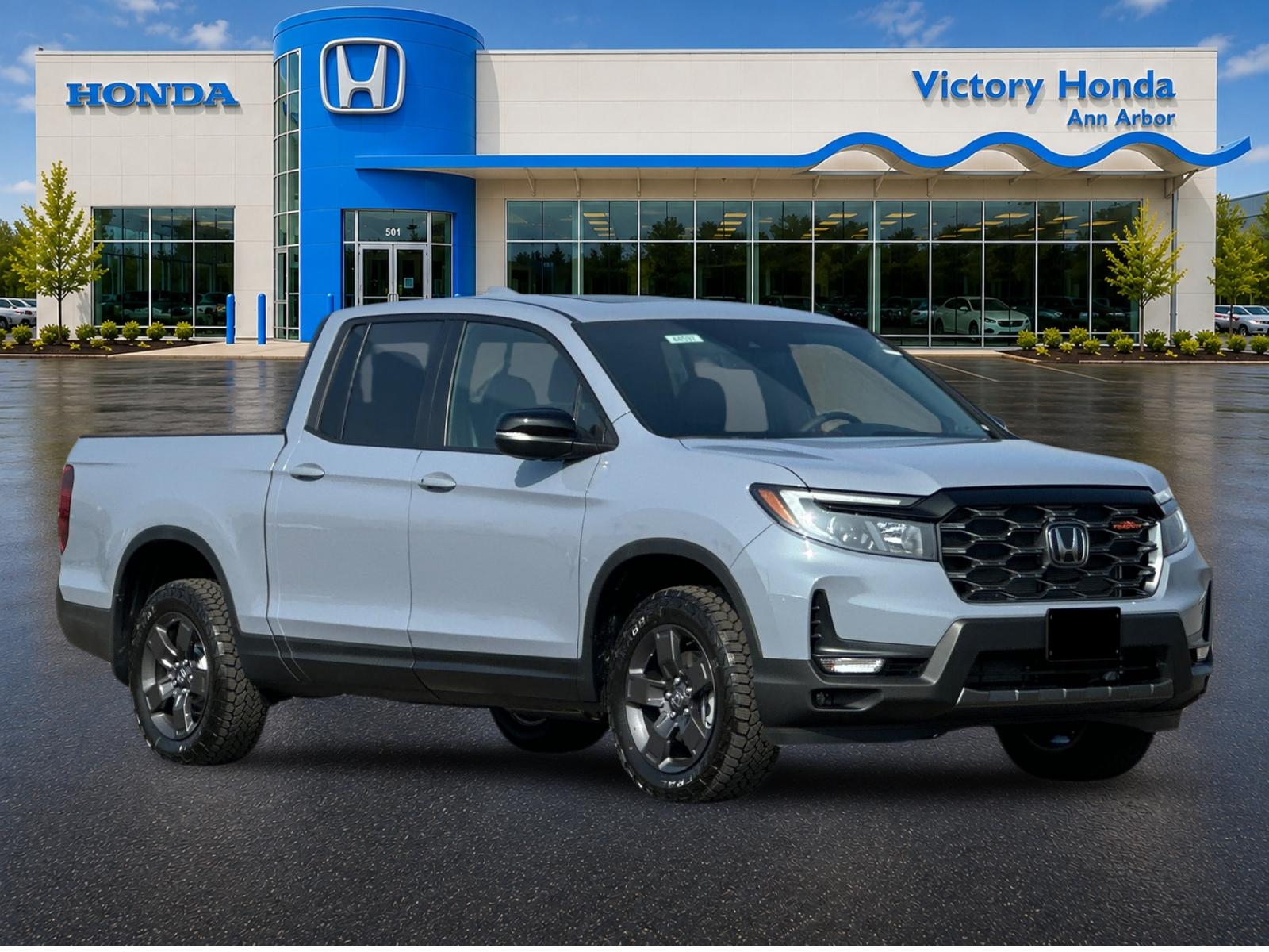 New 2026 Sonic Gray Pearl Honda TrailSport image 3