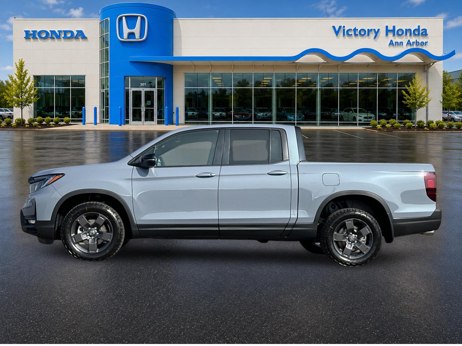 New 2026 Sonic Gray Pearl Honda TrailSport image 8