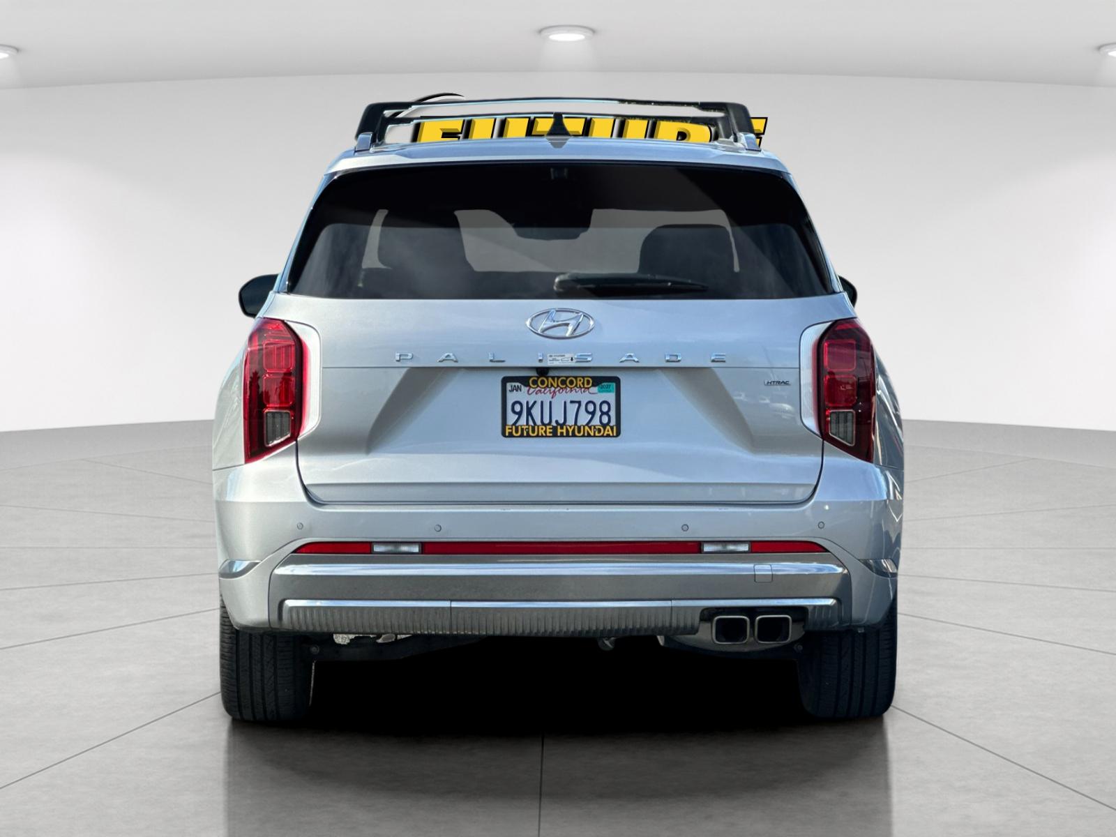 Used 2024 Silver Hyundai Calligraphy image 4