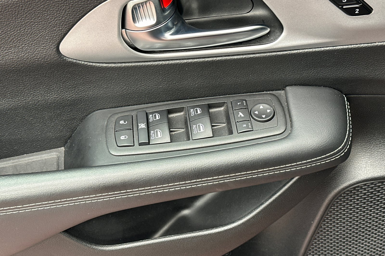 Used 2025 Black Chrysler Limited image 15