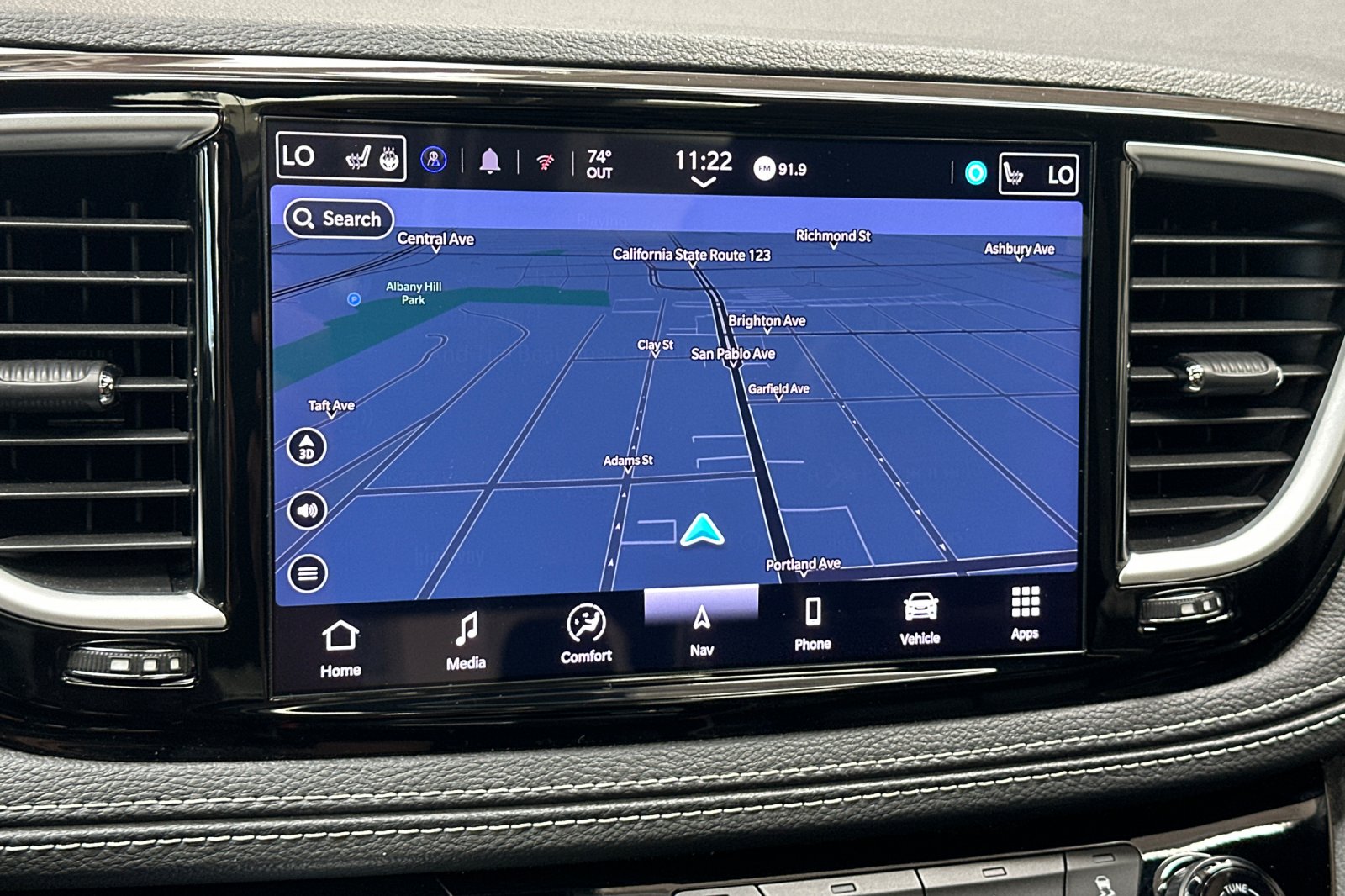 Used 2025 Black Chrysler Limited image 26