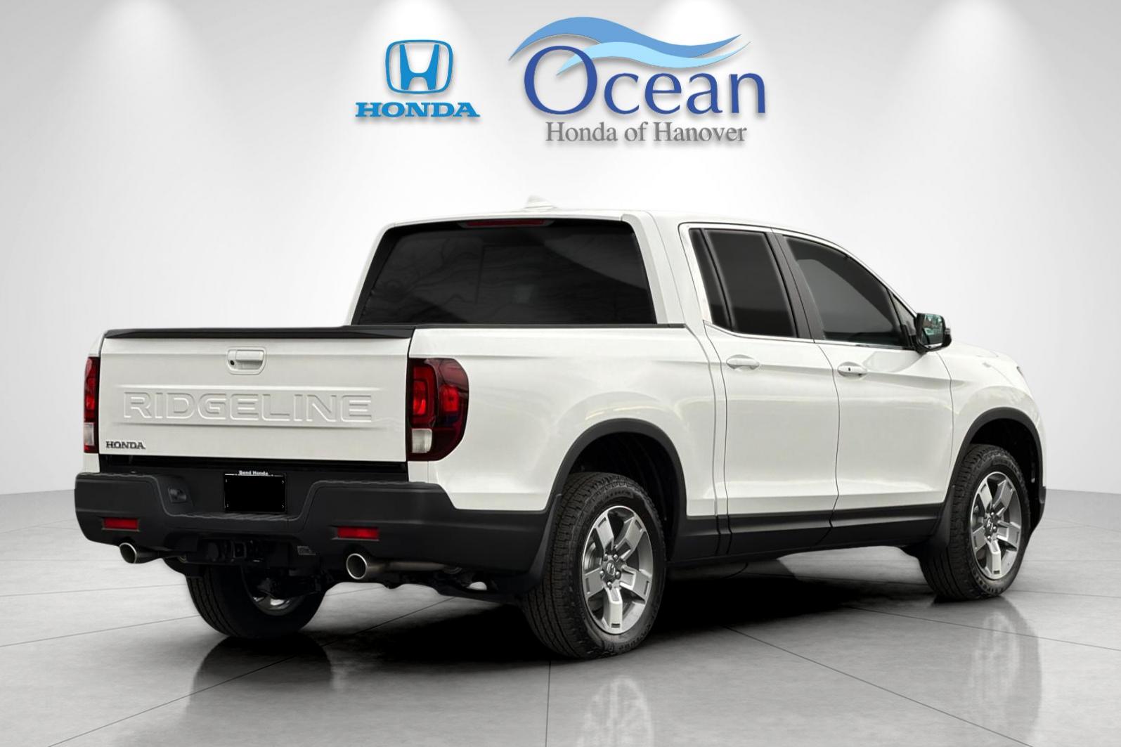 New 2026 Platinum White Pearl Honda RTL image 5
