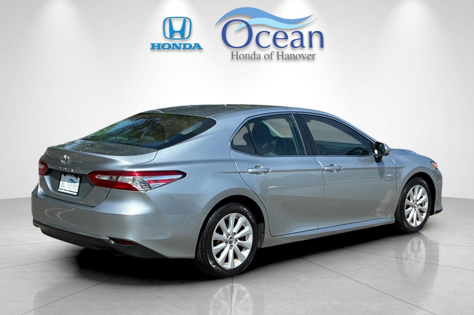 Used 2018 Celestial Silver Metallic Toyota LE image 3