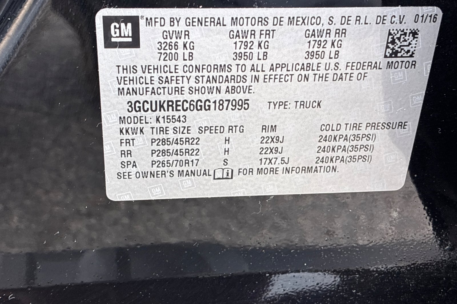 Used 2016 Black Chevrolet LT image 23