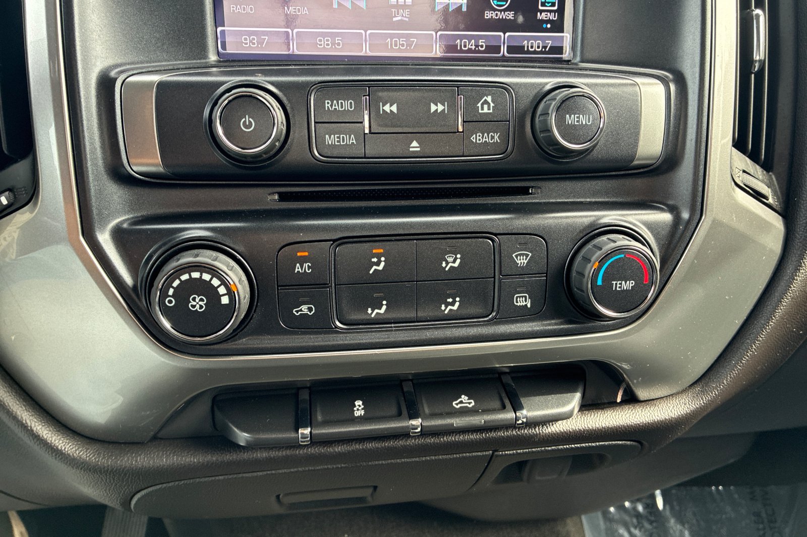 Used 2016 Black Chevrolet LT image 19