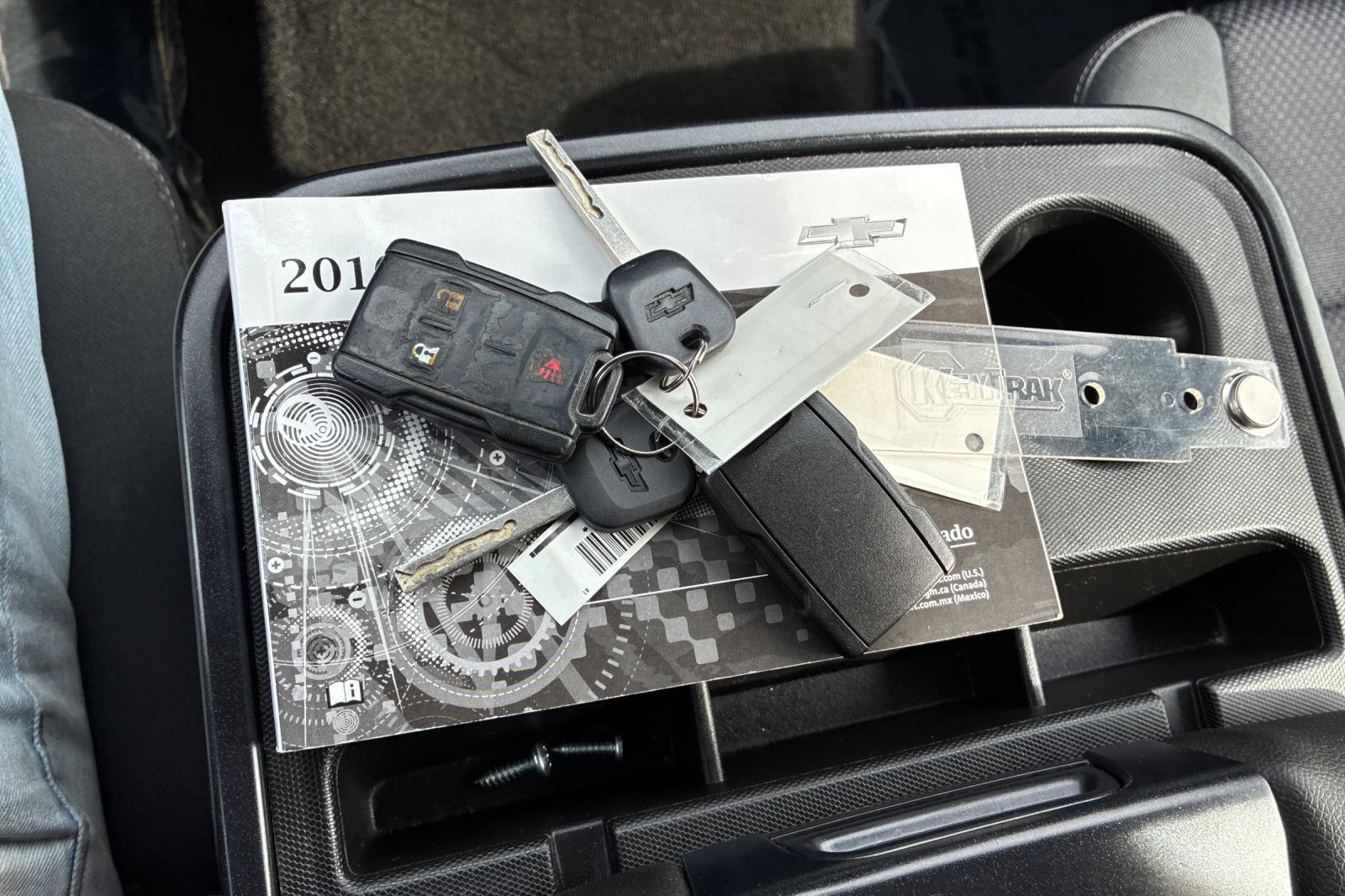 Used 2016 Black Chevrolet LT image 9