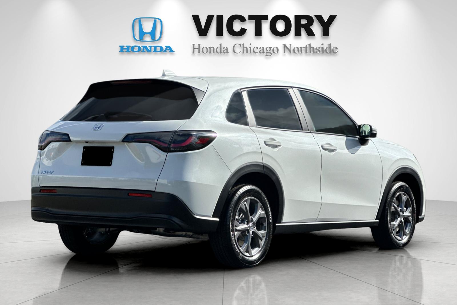 New 2027 Platinum White Pearl Honda LX image 5