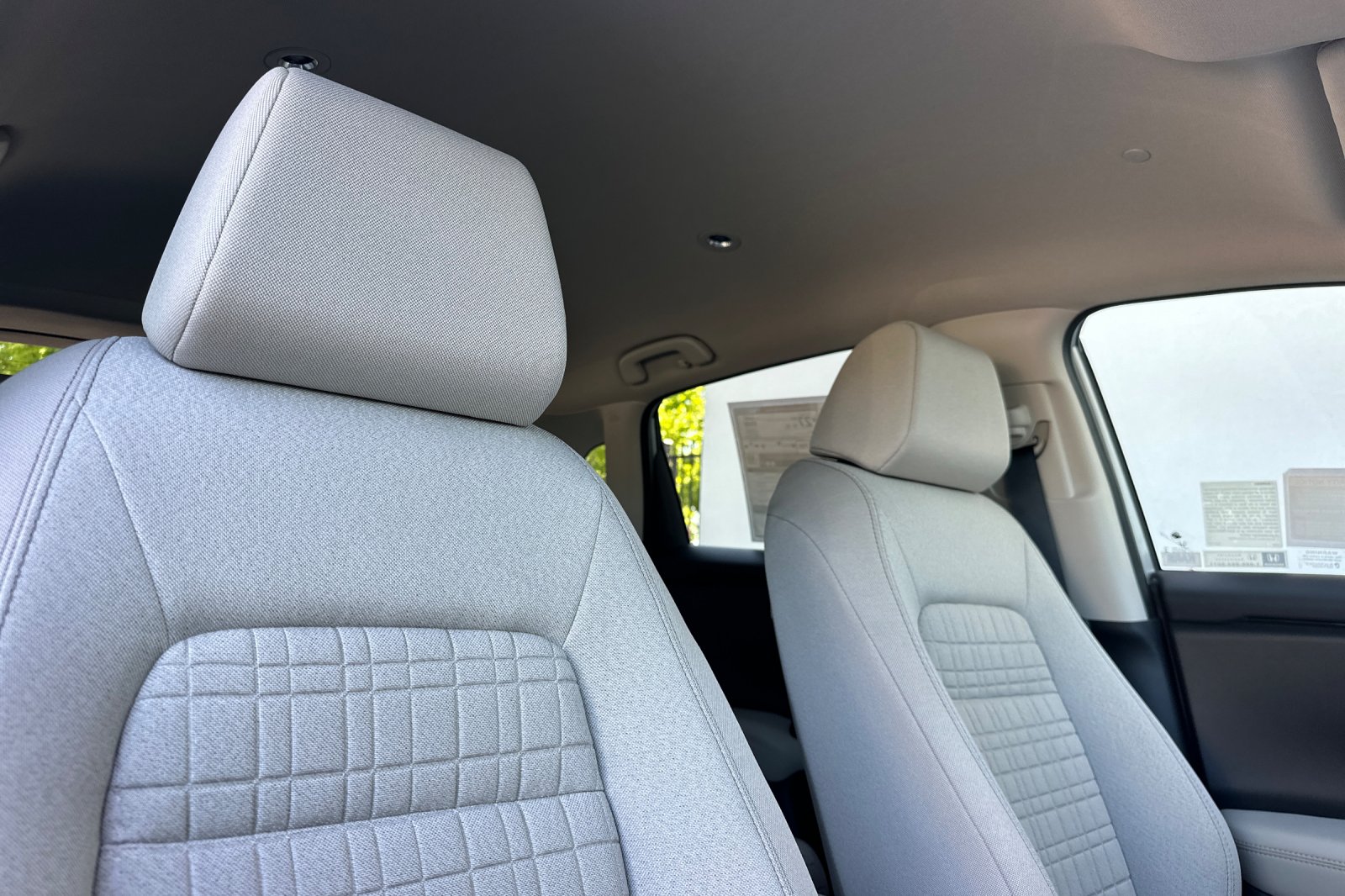 New 2027 Platinum White Pearl Honda LX image 18